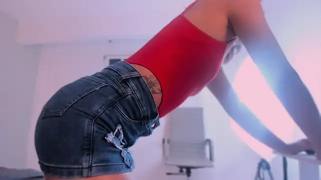 Naty_peachh Chat XXX in diretta