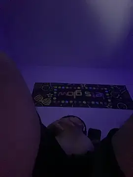 GusanoDelicioso 라이브 XXX 채팅