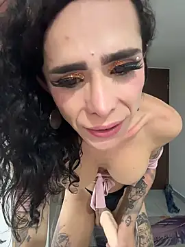 Mydreams69's Live XXX Chat