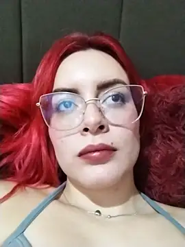 Chat XXX en directo de Soffi_hoot