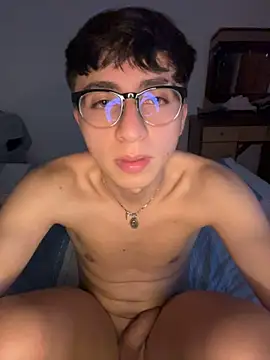CamiRojas_boy 라이브 XXX 채팅
