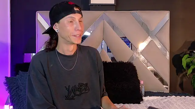 Živý XXX chat Alexxey_x