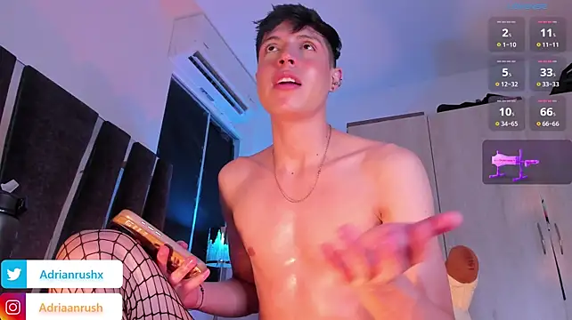 Živý XXX chat AdrianRushx