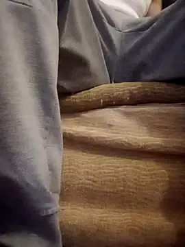 MrDaddyBbSnake: διαδικτυακό σόου στην κάμερα