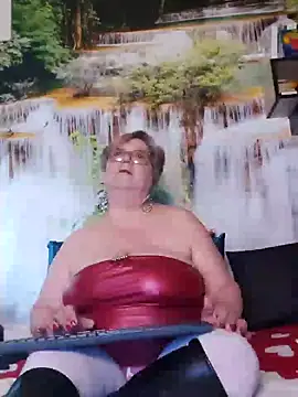 QueenPammy1 Chat XXX live