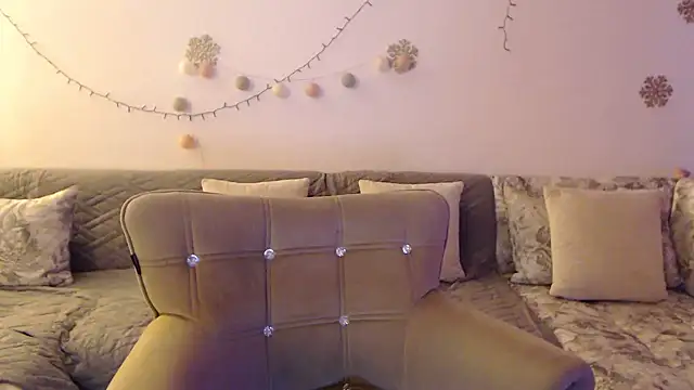 YourfantasyGiuly's Live XXX Chat