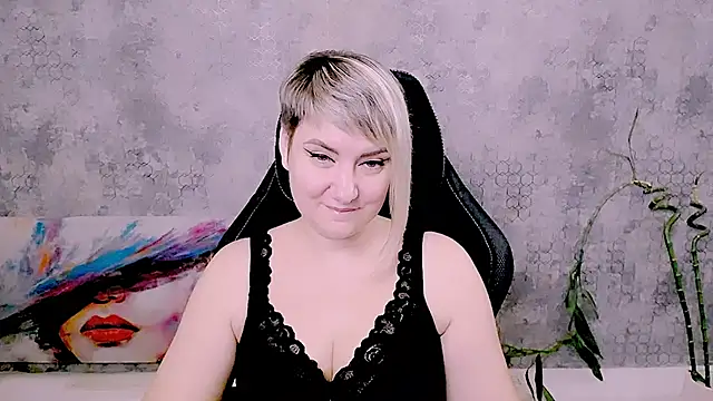 Chatroom XXX en direct de Djullia
