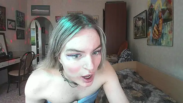 milliKira006's Live Chat Room
