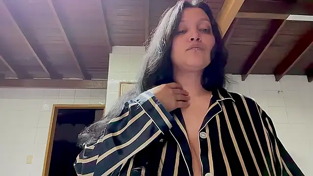 MarcellaGriffinn Webbikameraesitys