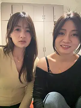 Chat XXX en directo de huihui_520