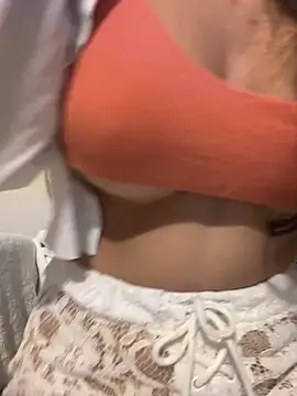 DulceMya Chat XXX in diretta