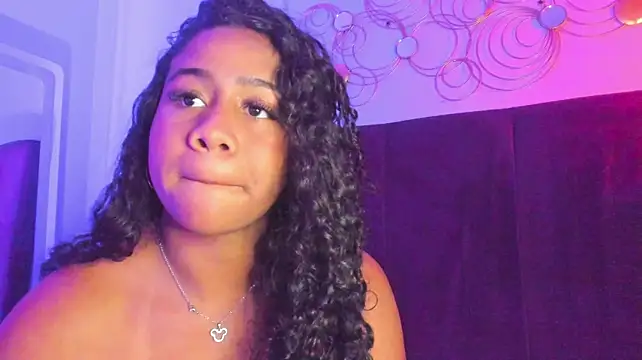Sofi_Fox_ Obrolan Langsung XXX