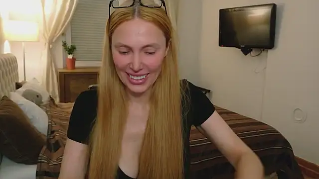 Love_Call Show in webcam