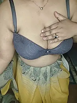 Curvy_Pooja Obrolan Langsung XXX