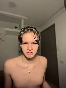 Chat XXX en directo de Auroraa_Smith