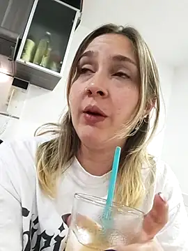 Chat XXX ao vivo de ayebran