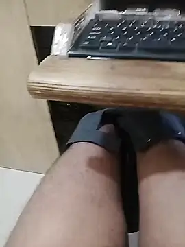 XXX chat uživo modela biger_top