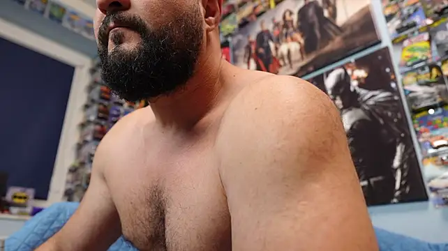 Muscle_Bear Chat XXX in diretta