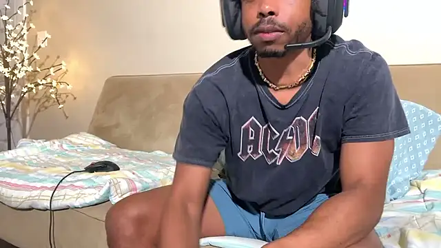 Chat +18 de anthonyroth ao vivo