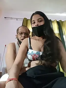 Онлайн чат XXX Queennayra12