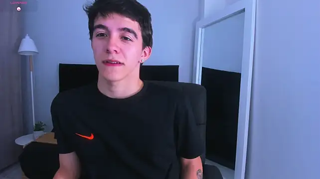 Chatroom XXX en direct de Austinbolt