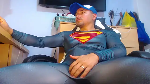 MikeMiller2 라이브 XXX 채팅