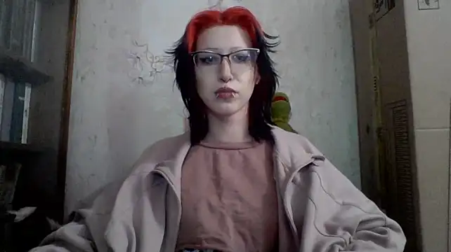 ParisGotowka's Live Chat Room
