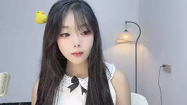 S-daisyn Live XXX chat