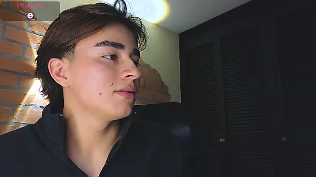 แชท XXX สดของ Connorr_01