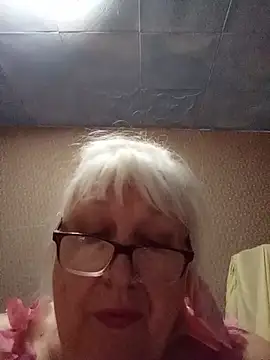 Chat +18 de Alexia64231 ao vivo