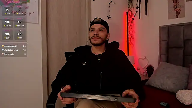 Lian_ferrer élő XXX-chatje