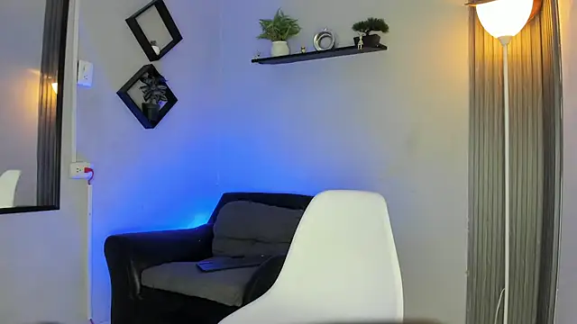 XXX chat uživo modela Noah_mill