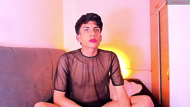Živý XXX chat Erick_Velveth