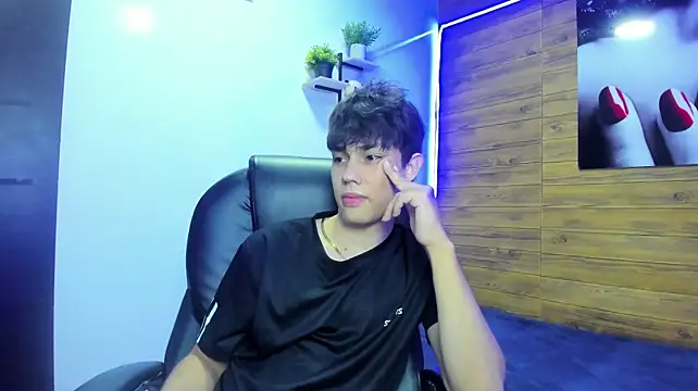 Chat XXX Live ivan_cooper