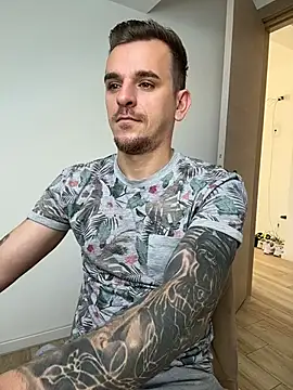 Huge_cock22cm 웹  캠 쇼