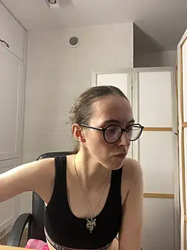 MartiniiSelenna 라이브 XXX 채팅