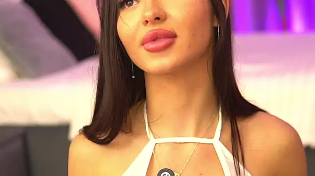 دردشة LilaRoses الجنسية المباشرة