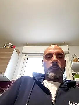 Chat +18 de Bitechaude4 ao vivo
