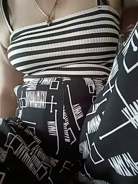 Mammi_x's Live XXX Chat