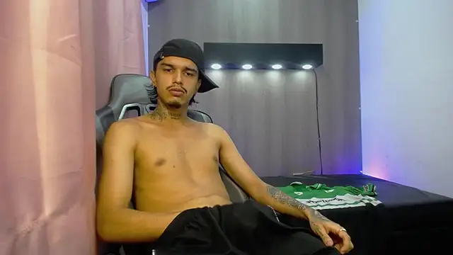 Tayson_Hot Live XXX-chat