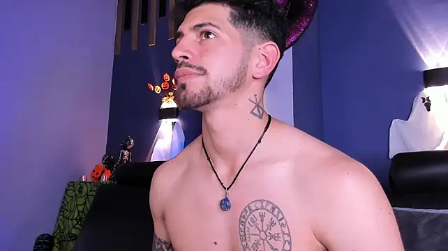 XXX chat uživo modela AlejandroStormm