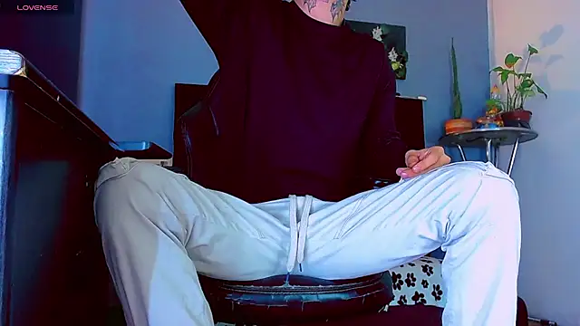 HannibalLestern Live XXX chat