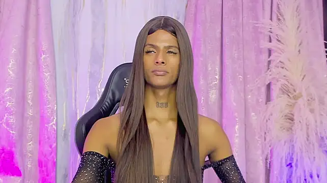 Tatihanaperez Chat XXX in diretta
