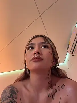 Chat XXX ao vivo de Ariannaa_1