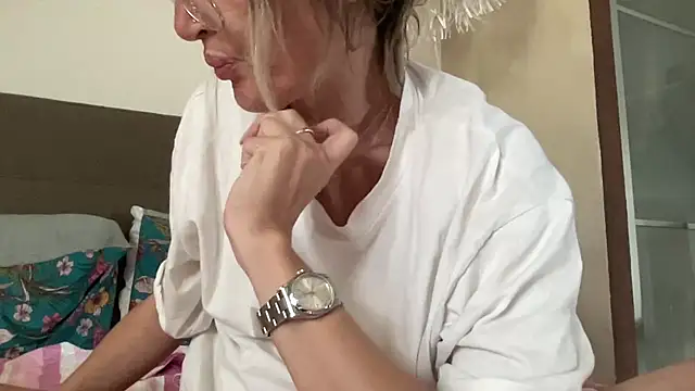 XXX chat uživo modela casalinga88