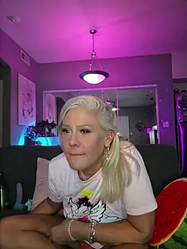 Lexi_Shocker লাইভ XXX চ্যাট