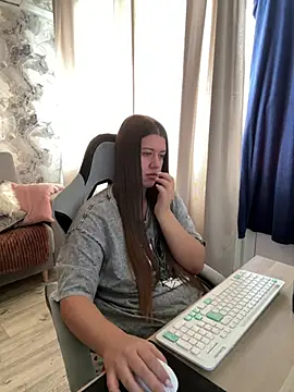 XXX chat uživo modela Lis_Kollen