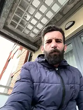 Michel_huge Adlı Modelin Canlı XXX Sohbeti
