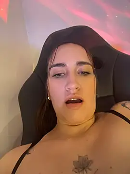 tamysweet_02's Live Chat Room