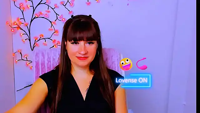 Violla_My XXX чат на живо
